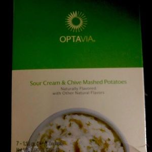 Unexpired Optavia Sour Cream and Chives mashed potatoes